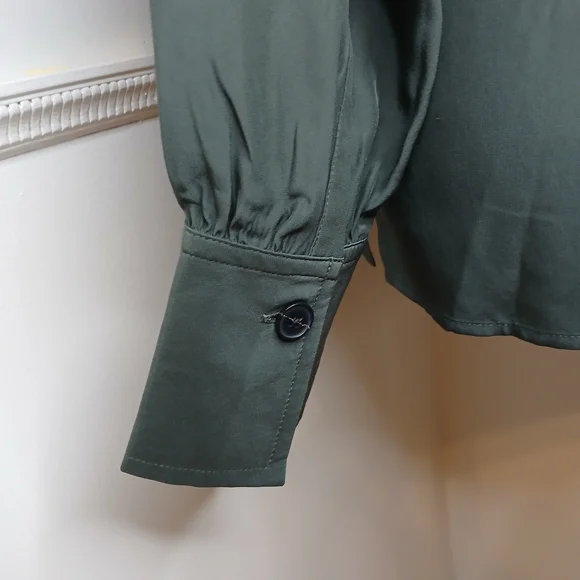 Madewell $168 Dark Green Silk Utility Button-Up Shirt Women's Size S NWT - Picture 8 of 9